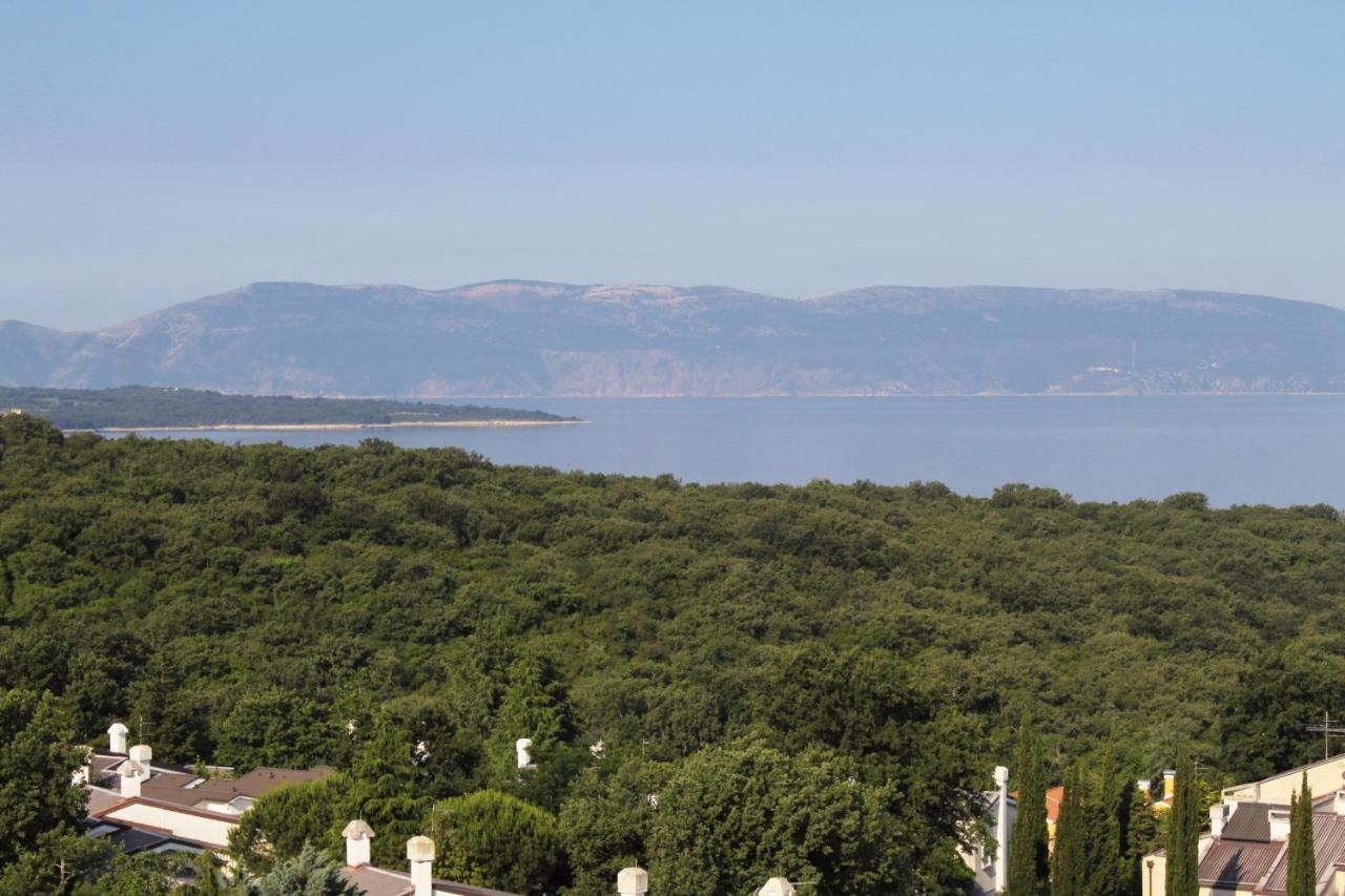 Apartments And Rooms With Parking Space Njivice, Krk - 5458 Exterior photo